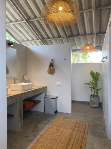 Bathroom 3, Elephant View Camp, Tha Yang