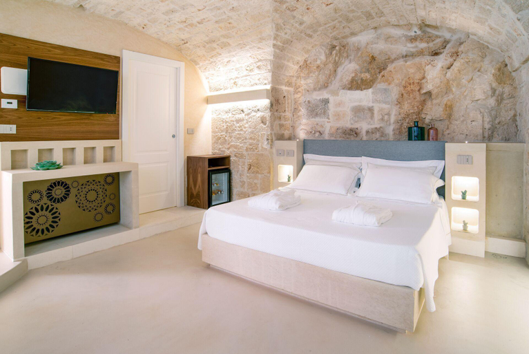 Bedroom 3, Vico Bianco Raro Smart Rooms Collection, Brindisi