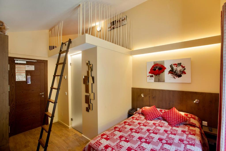 Bedroom 3, Hotel l’Ermita