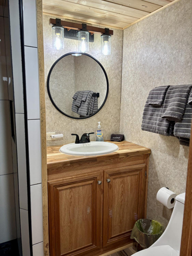 Bathroom 4, Maggie Valley Cabin Rentals, Haywood