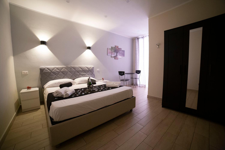 Bedroom 4, B&B Dell'Arco, Napoli