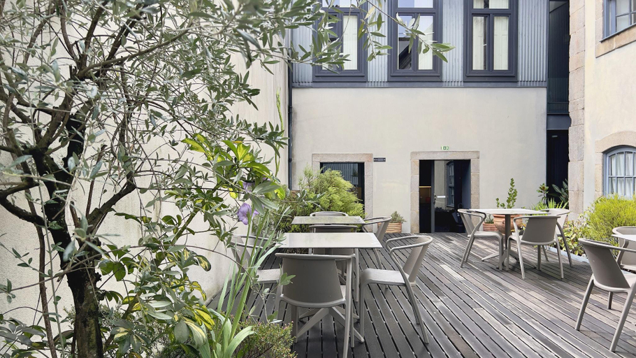 Food & Drinks 5, Casa dos Loios by Shiadu, Porto