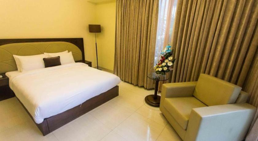 Bedroom 3, Unique Regency Hotel, Dhaka