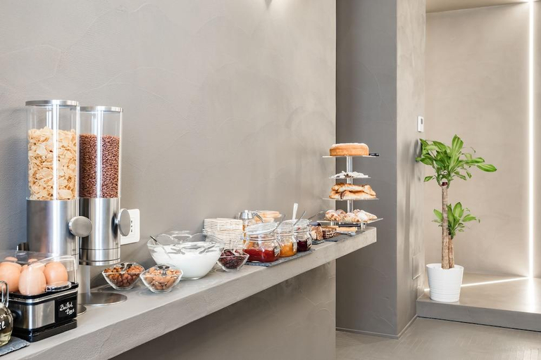 Food & Drinks 5, A World Aparts - Barberini Boutique Hotel, Roma