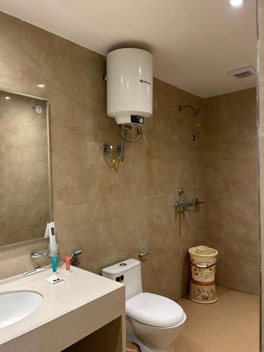 Bathroom 5, Hotel President Agra near Taj mahal, Agra