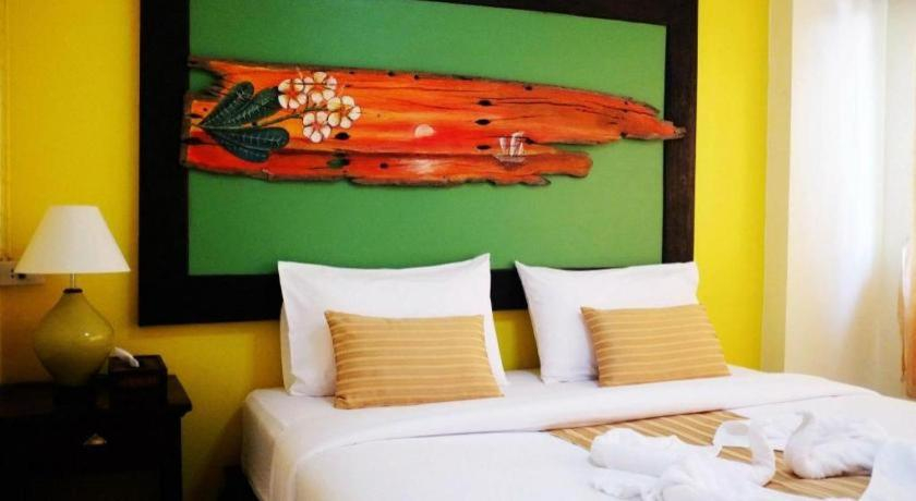 Bedroom 2, Ladawan Boutique Hotel, Bang Saphan
