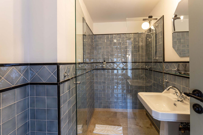 Bathroom 3, Podenhaus, Liezen