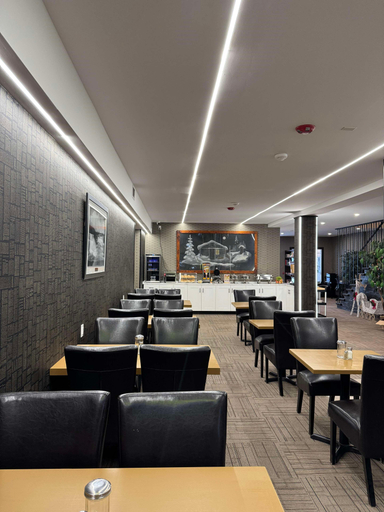 Food & Drinks, Big Bird Inn Wawa SureStay Collection By BW, Algoma