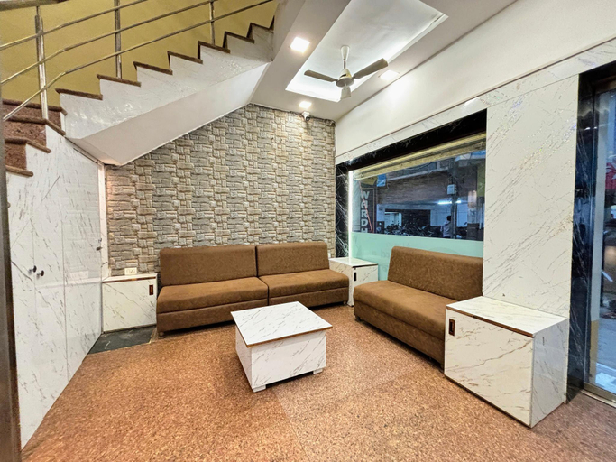 Public Area 2, Hotel Wardhman, Jabalpur