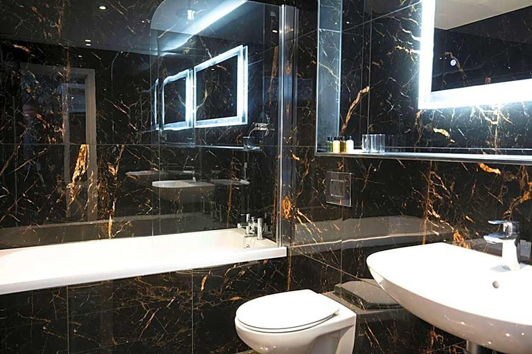 Bathroom 4, Best Western Hotel 99, Blackburn with Darwen