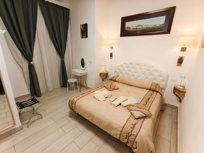 Bedroom 3, Domus San Biagio 14, Napoli