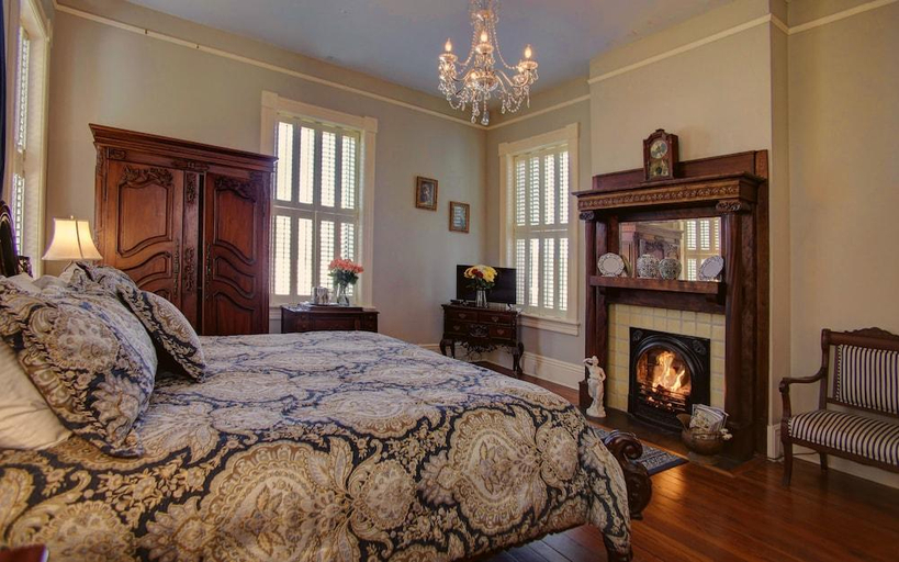 Bedroom 3, McMillan Inn, Chatham