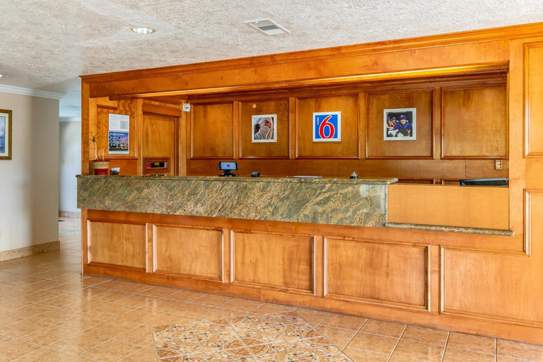 Public Area 2, Motel 6 Alvin, TX, Brazoria