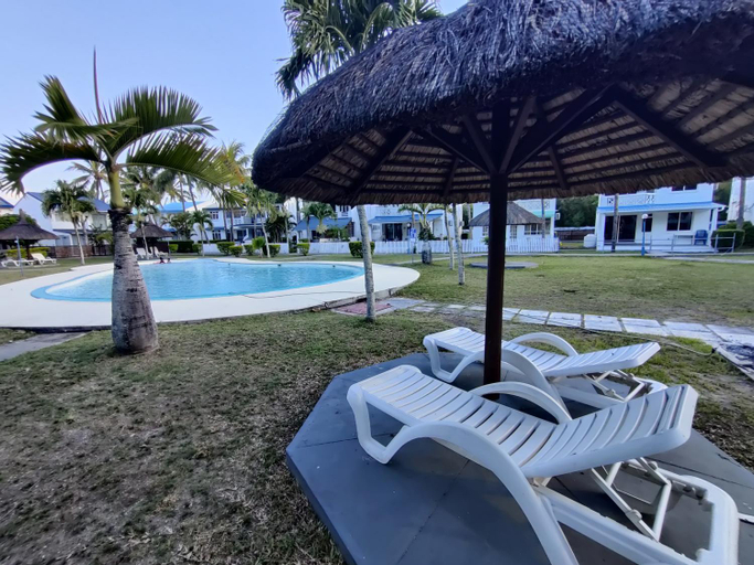 Sport & Beauty, Peaceful & Scenic Villa next to Beach