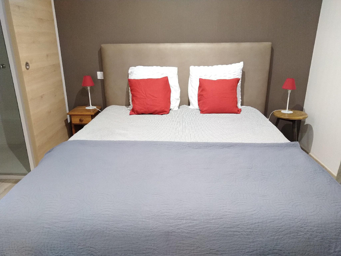 Bedroom 2, Les Jardins du Nideck, Bas-Rhin