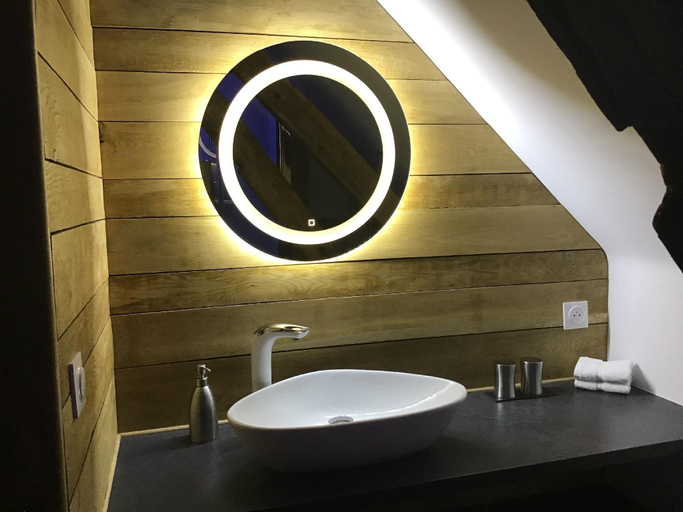 Bathroom 5, Ferme Boisquillon, Loir-et-Cher