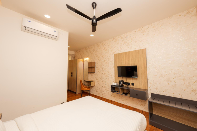 Others 4, THE CONTINENTAL INN & SUITES, Mysore