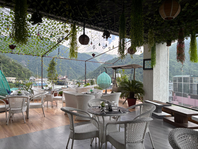 Food & Drinks 2, Hotel JP Hills Rishikesh, Garhwal