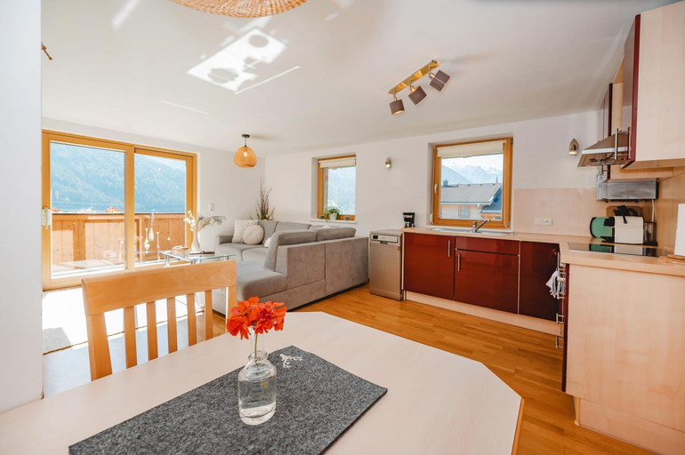 Others 4, Haus Weyerbach Apartments, Zell am See