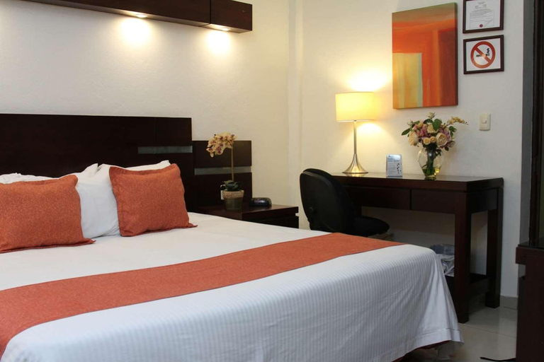 Bedroom 2, Hotel Poza Rica Centro, Coatzintla
