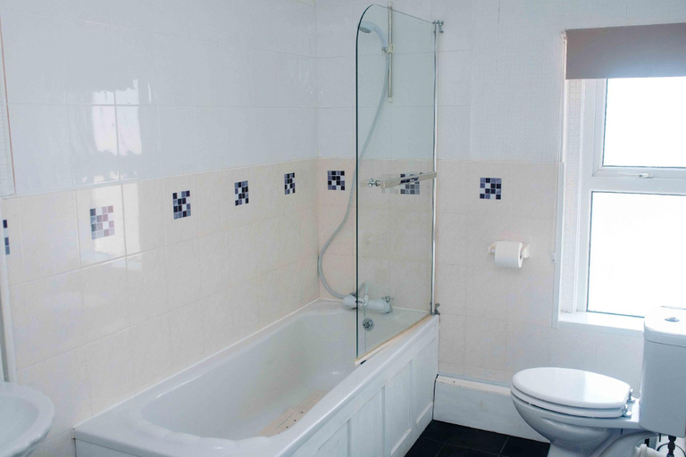 Bathroom, THE CHADWICK, Lincolnshire