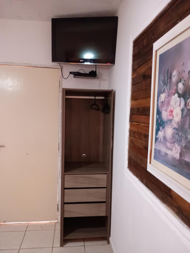 Bedroom 3, Pousada Casa Jardim, Serra Negra