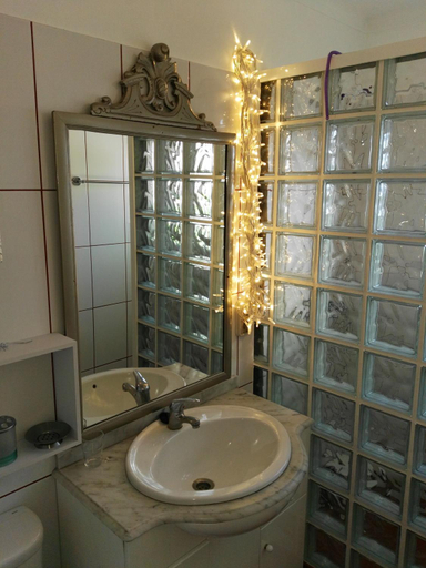 Bathroom, Apartment Palma Madeira wandern und tauchen, Santa Cruz