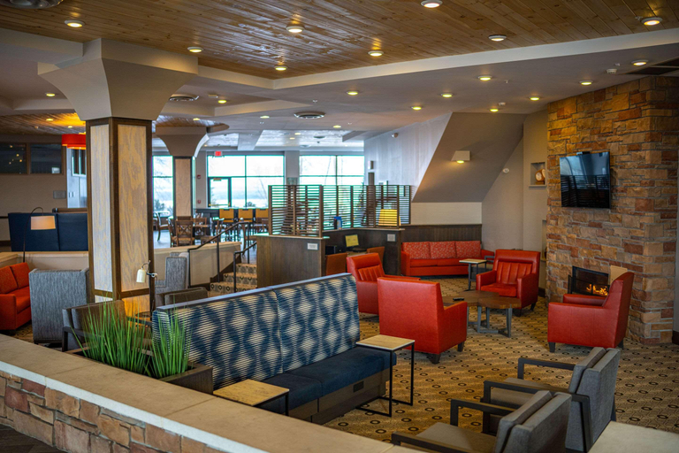 Food & Drinks 5, Country Inn & Suites by Radisson, Bemidji, MN, Beltrami