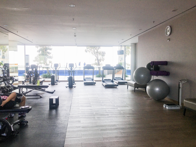 Others 4, Comfortable and Roomy Studio at Tanglin Supermall Mansion Apartment By Travelio, Surabaya