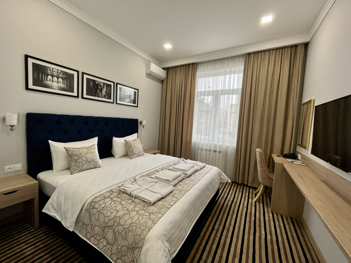 Bedroom 2, Bristol Hotel Tashkent, Tashkent City