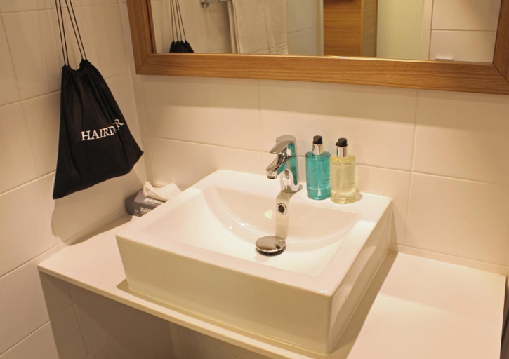 Bathroom 4, Spahotel Casino, Southern Savonia