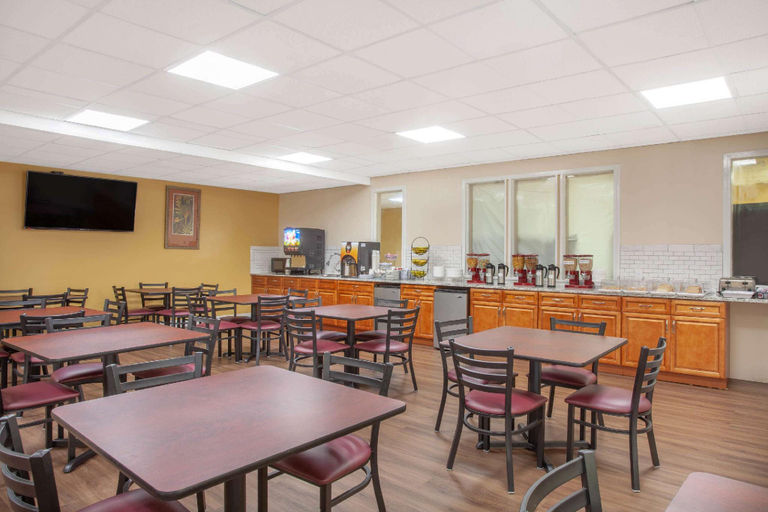 Food & Drinks 5, Stayable Kissimmee East, Osceola