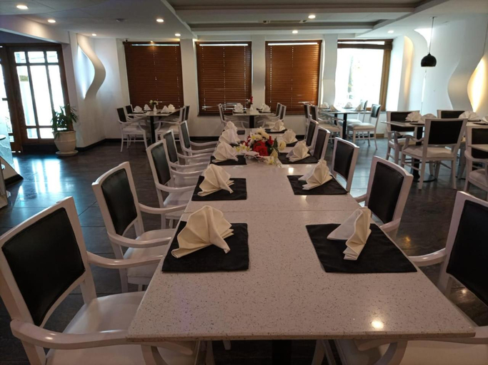 Food & Drinks 5, Heaven Hotel, Lahore