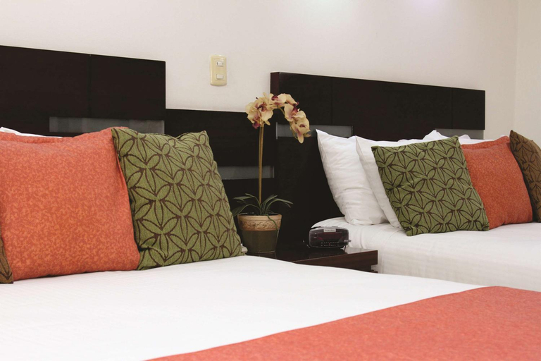 Bedroom 2, Hotel Poza Rica Centro, Coatzintla