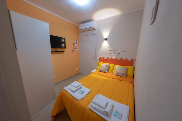 Bedroom 3, B&B Dell'Arco, Napoli