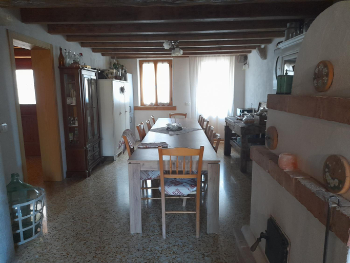 Others 4, Casa 1885, Belluno