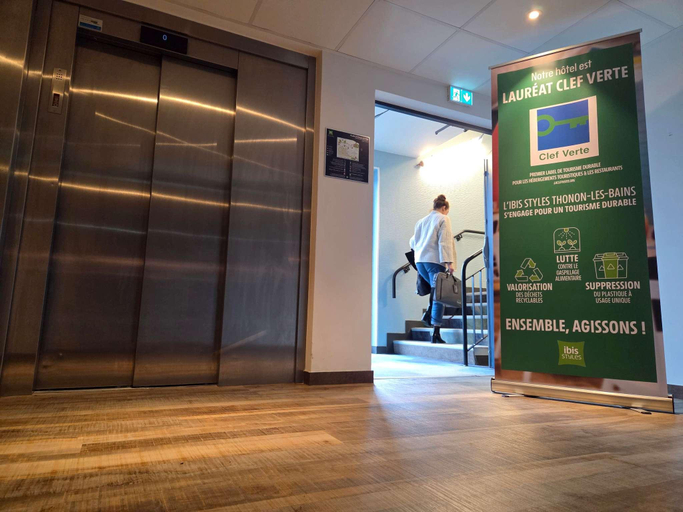 Public Area 3, ibis Styles Thonon Les Bains, Haute-Savoie