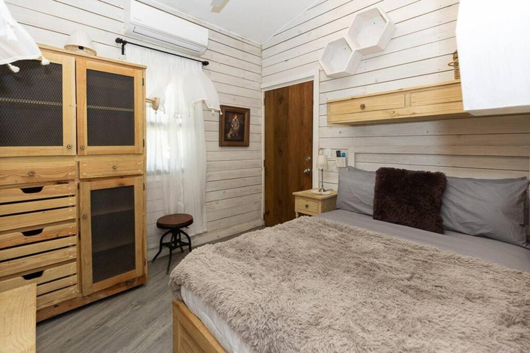Bedroom 2, The Tree Cabins Quinta Pavo Real by AcoModo, San Carlos