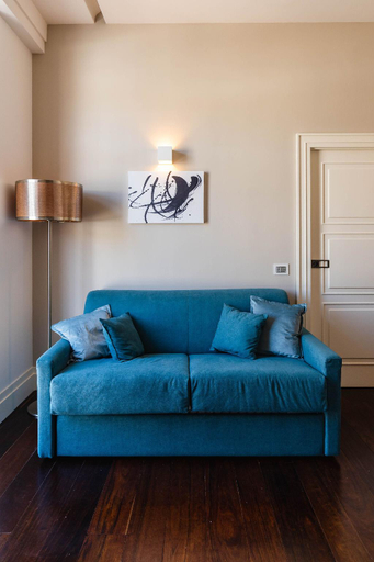 Others 5, AD MAIORA Boutique Suite, Napoli
