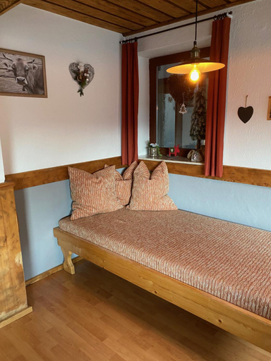 Bedroom, Alpenappartements Schwalbennestl, Garmisch-Partenkirchen
