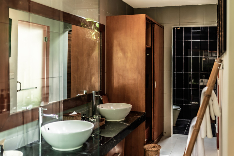 Bathroom 5, Seminyak Sanctuary Villa by Ini Vie Hospitality, Badung