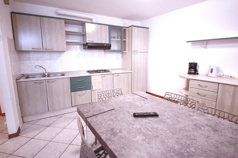 Others 4, 1Dest - Best Location, Trento