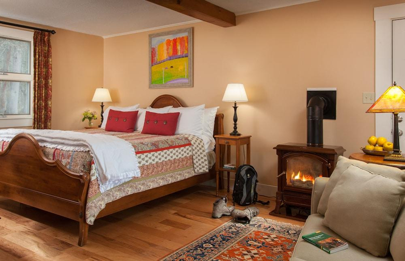 Bedroom 3, Sugar Hill Inn, Grafton