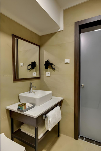 Bathroom 5, Leo suites Hotel, Nilüfer