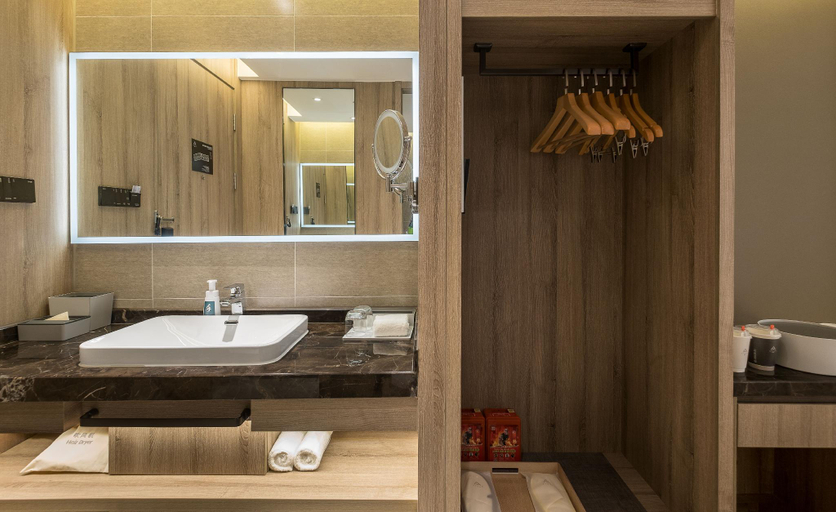 Bathroom 3, Atour Hotel Suining Chuanshan High-speed Railway Station, Suining