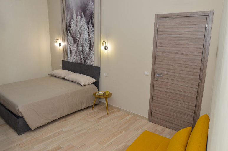 2, Stella Mia Luxury Rooms, Napoli