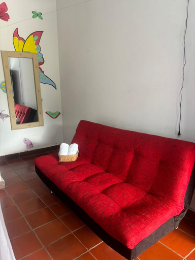 Others 4, Casa chill out, Santa Marta (Dist. Esp.)