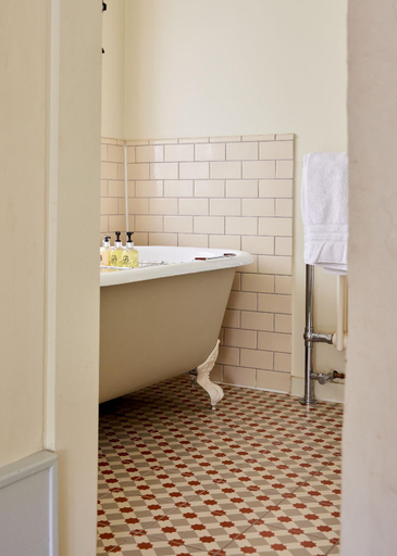 Bathroom 3, The Plough Inn, Oxfordshire