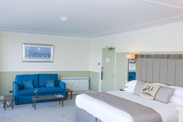 Bedroom 2, Duck Bay Hotel & Restaurant, Argyll and Bute