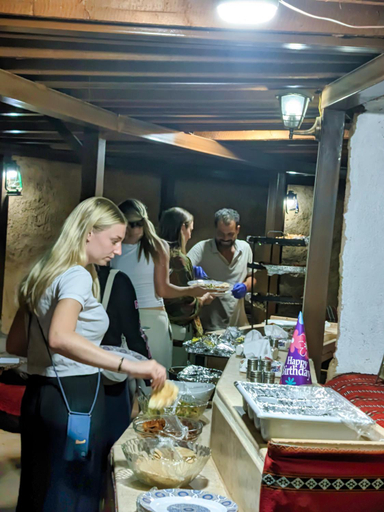 Food & Drinks 5, Desert Sand Camp, Quaira